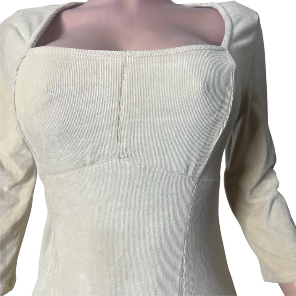 Hearts and Hips Cream Long Sleeve Square Neck Top